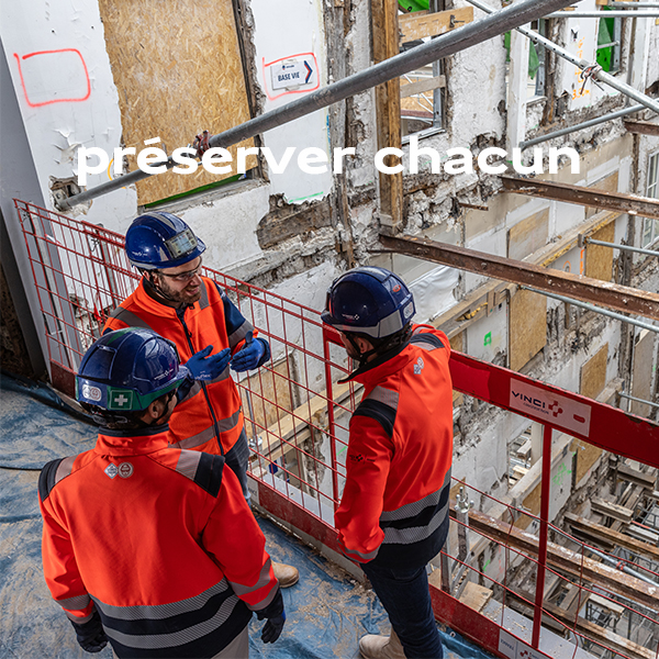 culture sécurité chez VINCI Construction avec les compagnons sur les chantiers
