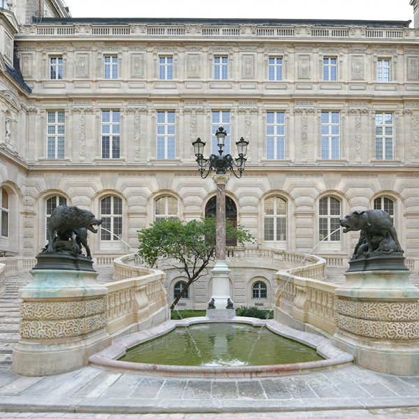 Restauration Cour Lefuel