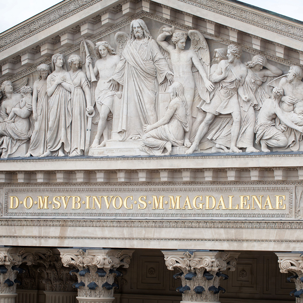 restauration des détails du pronaos de la Madeleine