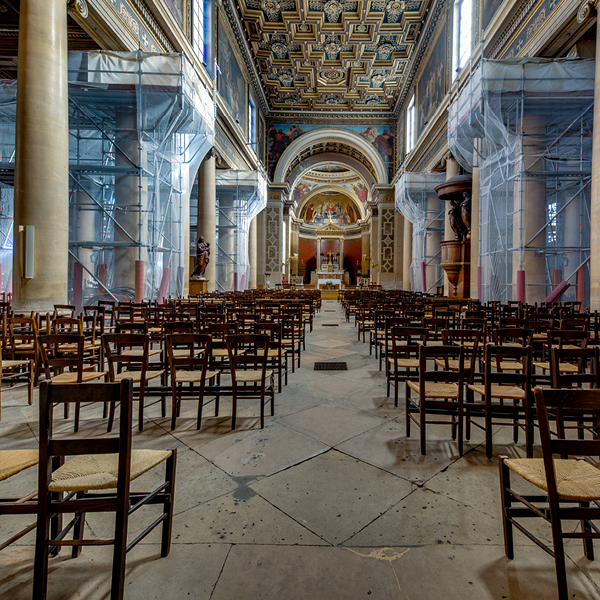 intérieurs de l'église restaurés et conservés